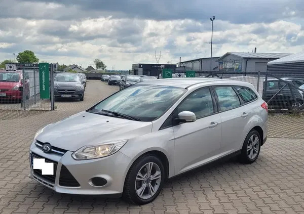 ford Ford Focus cena 26990 przebieg: 210000, rok produkcji 2015 z Kutno